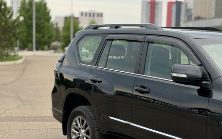 Toyota Land Cruiser Prado 150 рестайлинг 2, 2018 год, 6 370 000 рублей, 10 фотография