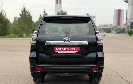 Toyota Land Cruiser Prado 150 рестайлинг 2, 2018 год, 6 370 000 рублей, 6 фотография