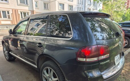 Volkswagen Touareg III, 2006 год, 900 000 рублей, 3 фотография