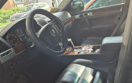 Volkswagen Touareg III, 2006 год, 900 000 рублей, 5 фотография