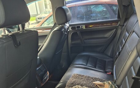 Volkswagen Touareg III, 2006 год, 900 000 рублей, 6 фотография