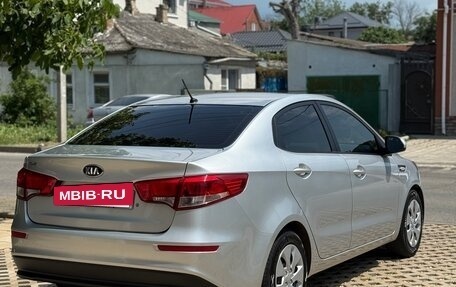 KIA Rio III рестайлинг, 2015 год, 1 025 000 рублей, 4 фотография