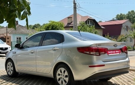 KIA Rio III рестайлинг, 2015 год, 1 025 000 рублей, 6 фотография