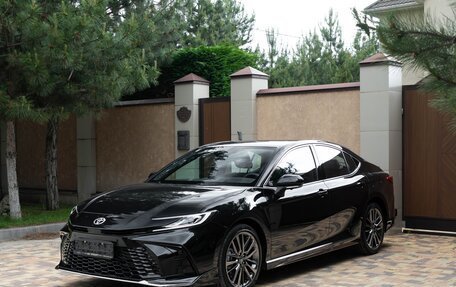 Toyota Camry, 2026 год, 3 800 000 рублей, 2 фотография