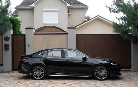 Toyota Camry, 2026 год, 3 800 000 рублей, 7 фотография