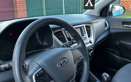 Hyundai Solaris II рестайлинг, 2019 год, 1 470 000 рублей, 18 фотография