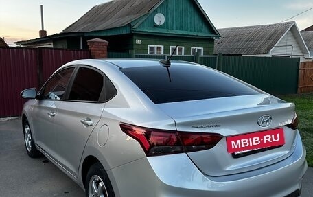 Hyundai Solaris II рестайлинг, 2019 год, 1 470 000 рублей, 3 фотография