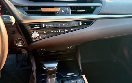 Lexus ES VII, 2021 год, 3 900 000 рублей, 8 фотография