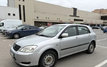 Toyota Corolla, 2004 год, 450 000 рублей, 3 фотография