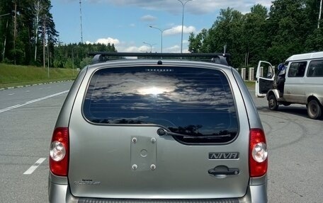 Chevrolet Niva I рестайлинг, 2013 год, 490 000 рублей, 2 фотография