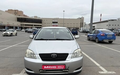 Toyota Corolla, 2004 год, 450 000 рублей, 2 фотография