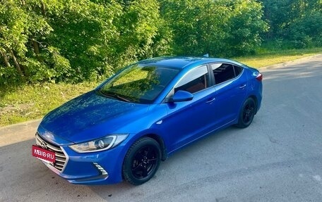 Hyundai Elantra VI рестайлинг, 2018 год, 1 315 000 рублей, 4 фотография