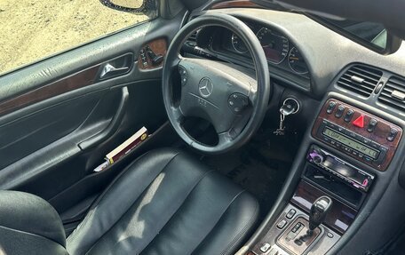 Mercedes-Benz CLK-Класс, 2001 год, 450 000 рублей, 3 фотография