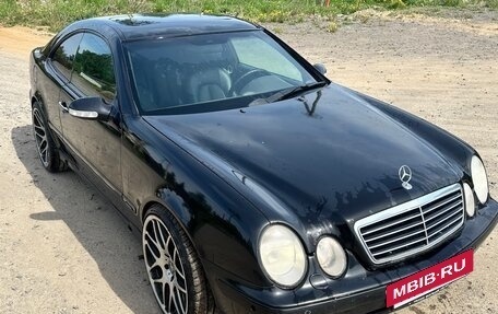 Mercedes-Benz CLK-Класс, 2001 год, 450 000 рублей, 14 фотография