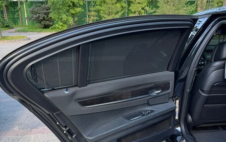 BMW 7 серия, 2012 год, 2 390 000 рублей, 19 фотография