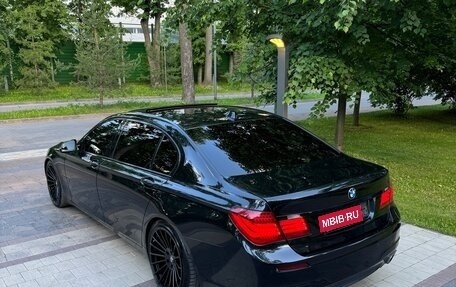 BMW 7 серия, 2012 год, 2 390 000 рублей, 4 фотография