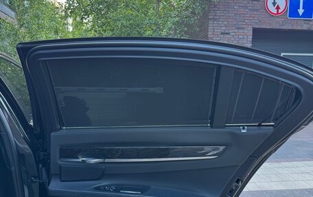 BMW 7 серия, 2012 год, 2 390 000 рублей, 20 фотография