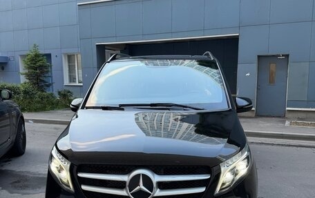 Mercedes-Benz V-Класс, 2019 год, 5 000 000 рублей, 1 фотография