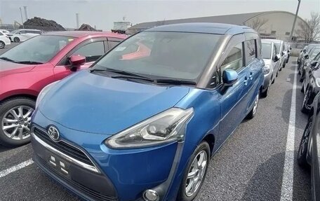 Toyota Sienta II, 2016 год, 1 500 000 рублей, 2 фотография