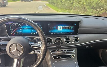 Mercedes-Benz E-Класс, 2022 год, 4 800 000 рублей, 6 фотография
