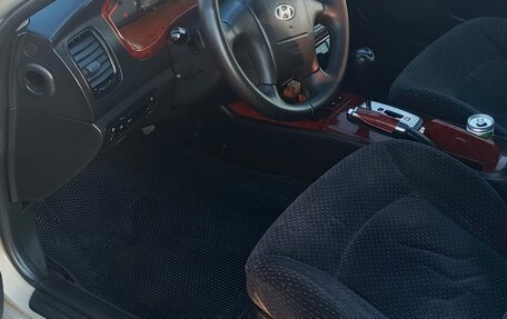 Hyundai Sonata IV рестайлинг, 2011 год, 600 000 рублей, 13 фотография