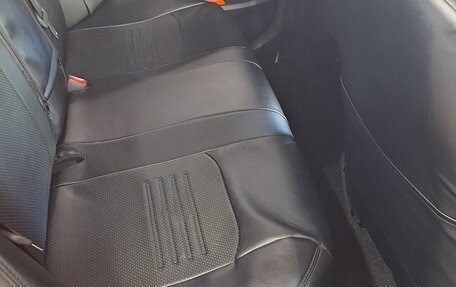 Toyota Corolla, 2011 год, 1 088 000 рублей, 17 фотография