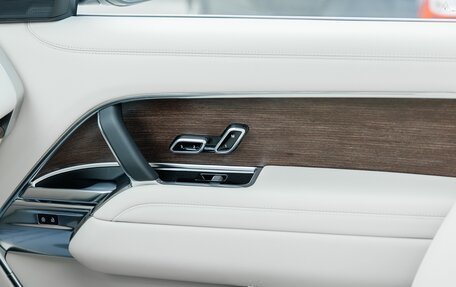 Land Rover Range Rover IV рестайлинг, 2024 год, 18 990 000 рублей, 14 фотография