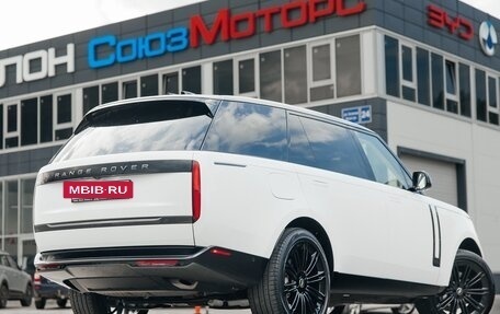 Land Rover Range Rover IV рестайлинг, 2024 год, 18 990 000 рублей, 5 фотография