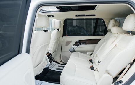 Land Rover Range Rover IV рестайлинг, 2024 год, 18 990 000 рублей, 15 фотография