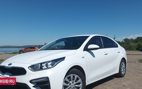 KIA K3, 2021 год, 1 980 000 рублей, 2 фотография