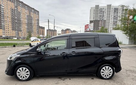 Toyota Sienta II, 2019 год, 1 250 000 рублей, 3 фотография