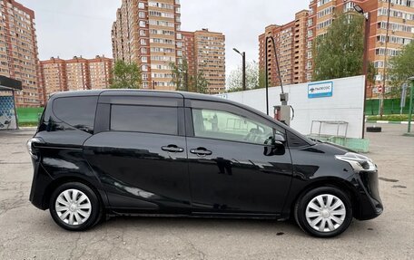 Toyota Sienta II, 2019 год, 1 250 000 рублей, 4 фотография