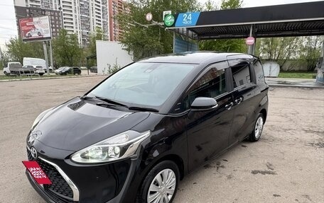 Toyota Sienta II, 2019 год, 1 250 000 рублей, 5 фотография