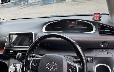 Toyota Sienta II, 2019 год, 1 250 000 рублей, 15 фотография