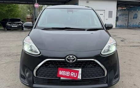 Toyota Sienta II, 2019 год, 1 250 000 рублей, 2 фотография