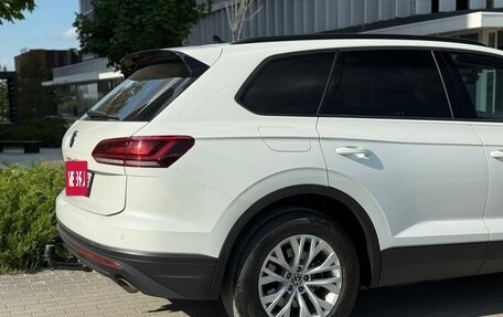 Volkswagen Touareg III, 2021 год, 5 190 000 рублей, 6 фотография
