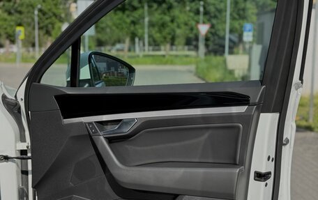 Volkswagen Touareg III, 2021 год, 5 190 000 рублей, 25 фотография