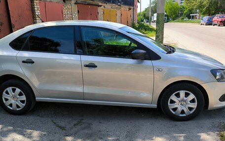 Volkswagen Polo VI (EU Market), 2010 год, 620 000 рублей, 4 фотография