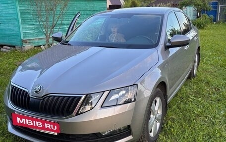 Skoda Octavia, 2018 год, 1 900 000 рублей, 4 фотография