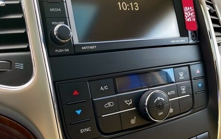 Jeep Grand Cherokee, 2012 год, 1 950 000 рублей, 24 фотография