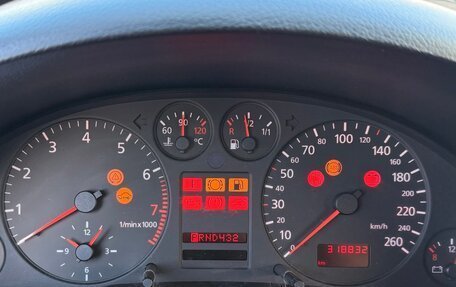 Audi A6, 1997 год, 350 000 рублей, 12 фотография