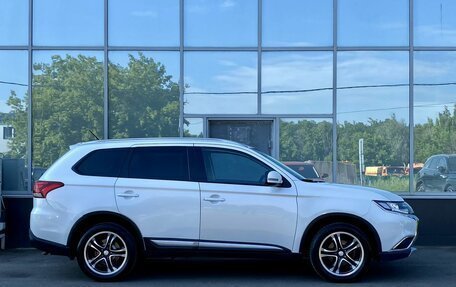 Mitsubishi Outlander III рестайлинг 3, 2015 год, 1 729 000 рублей, 4 фотография