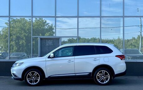 Mitsubishi Outlander III рестайлинг 3, 2015 год, 1 729 000 рублей, 8 фотография