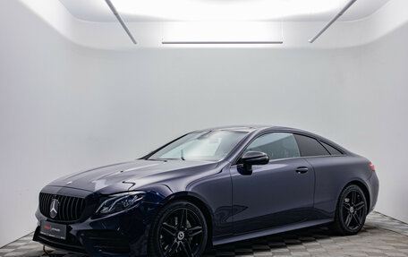 Mercedes-Benz E-Класс, 2017 год, 3 220 000 рублей, 1 фотография