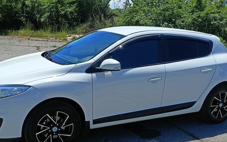 Renault Megane III, 2013 год, 850 000 рублей, 3 фотография