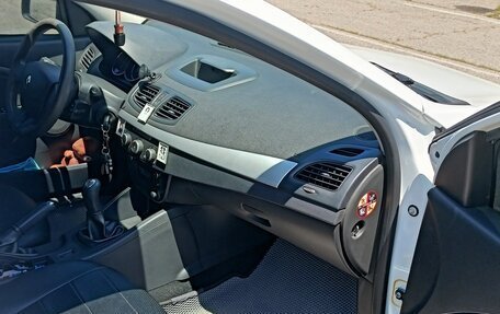 Renault Megane III, 2013 год, 850 000 рублей, 6 фотография