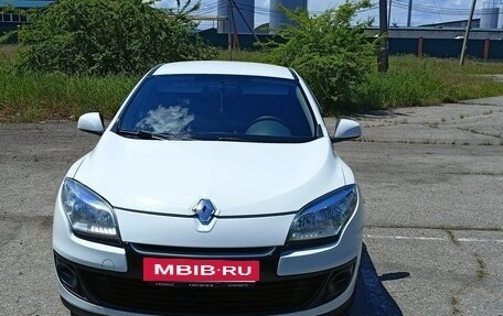 Renault Megane III, 2013 год, 850 000 рублей, 4 фотография