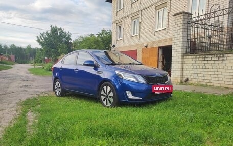 KIA Rio III рестайлинг, 2012 год, 760 000 рублей, 10 фотография