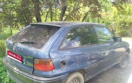 Opel Astra F, 1992 год, 60 000 рублей, 2 фотография