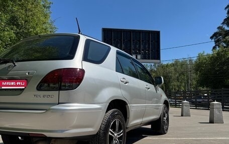 Toyota Harrier, 2000 год, 699 000 рублей, 5 фотография